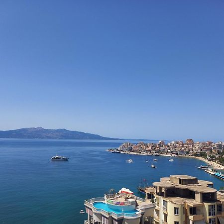 Bay View Apartment Sarande Bagian luar foto