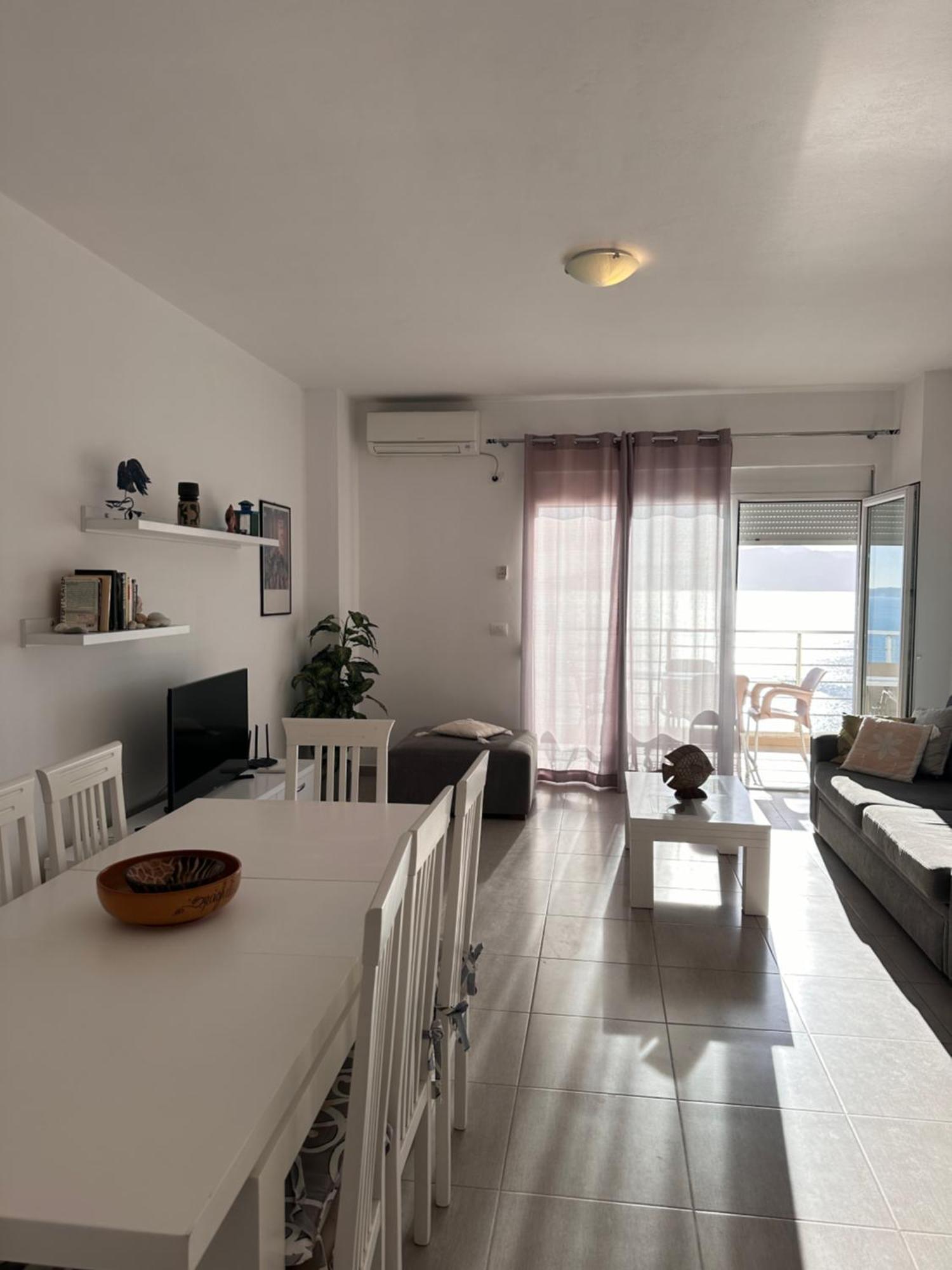 Bay View Apartment Sarande Bagian luar foto